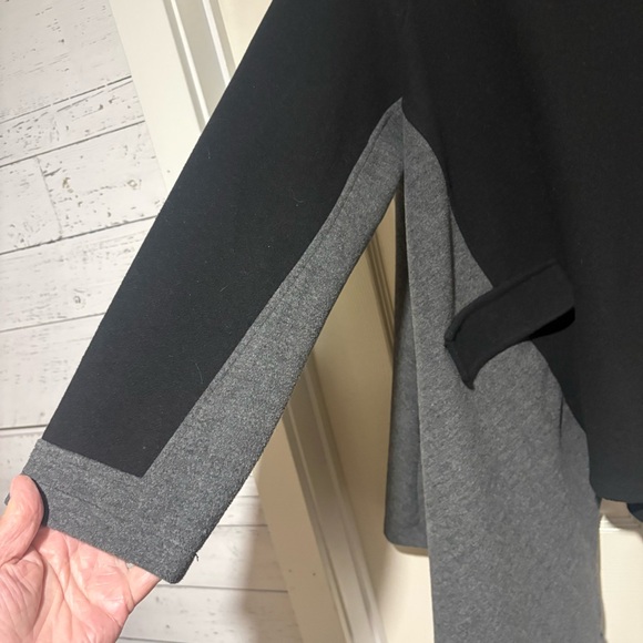 Jacket - Picture 3 of 3